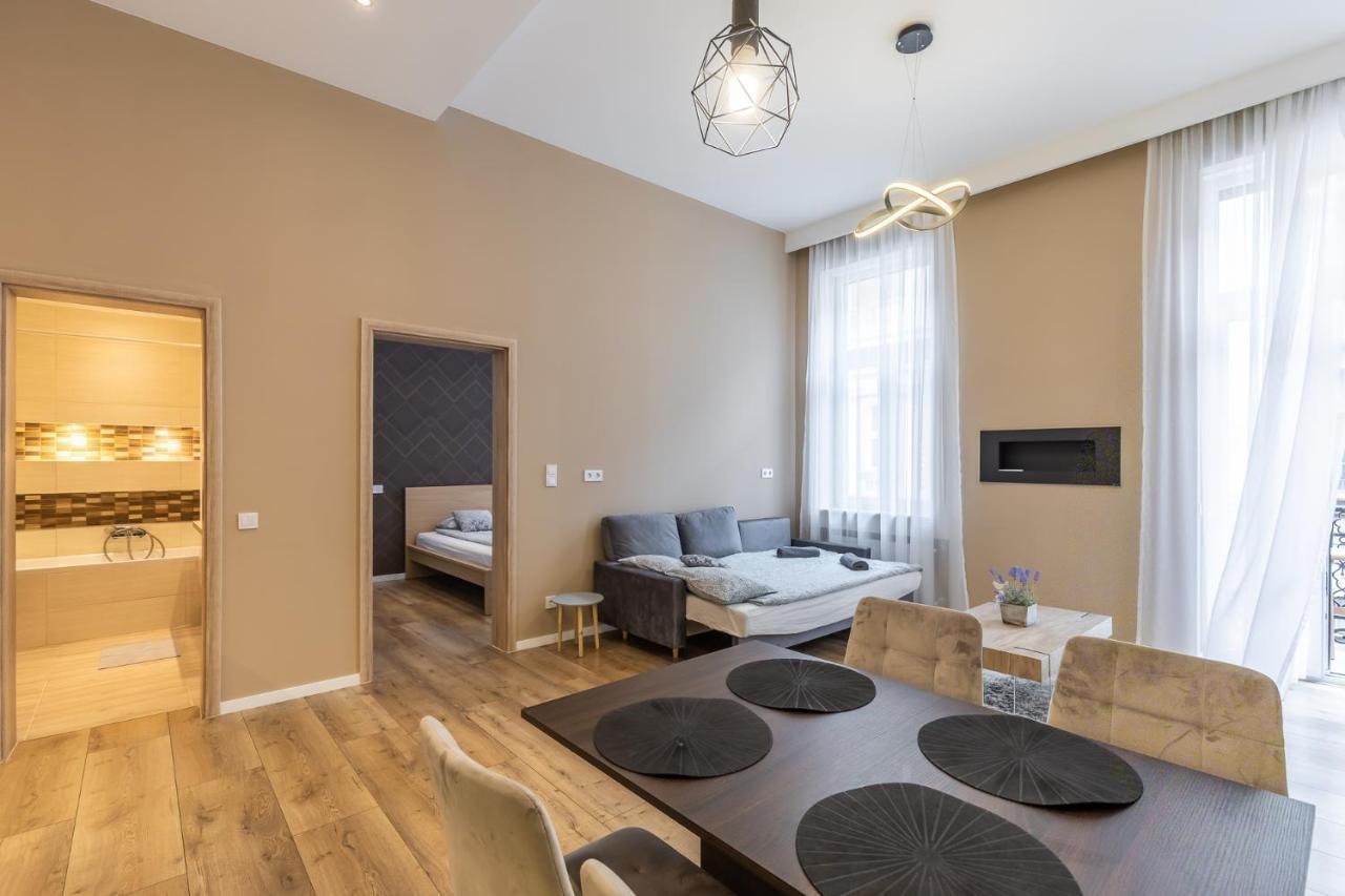 Csengery Deluxe Home With Balcony Budapeşte Dış mekan fotoğraf