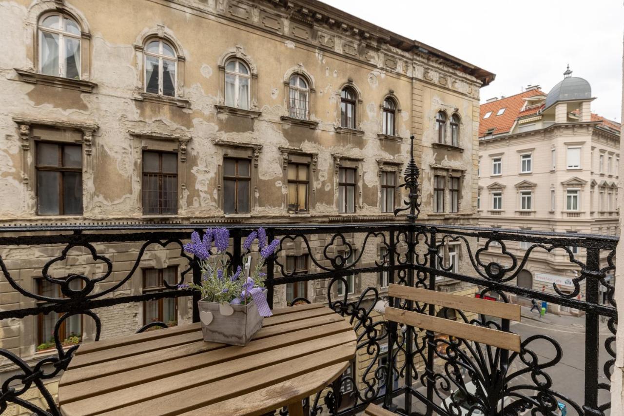 Csengery Deluxe Home With Balcony Budapeşte Dış mekan fotoğraf